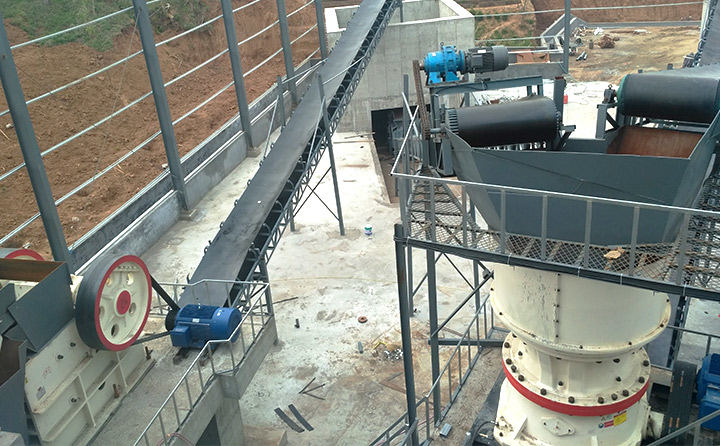 花崗巖石子生產(chǎn)線生產(chǎn)現(xiàn)場(chǎng) 花崗巖石子生產(chǎn)線生產(chǎn)現(xiàn)場(chǎng)