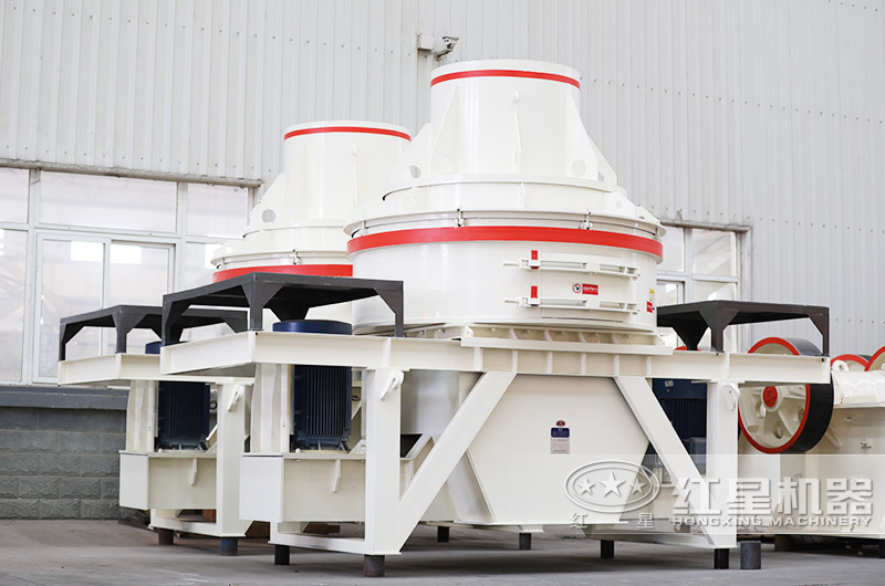 直通沖擊式制砂機，渦流腔內部氣流自循環(huán)，密封環(huán)保