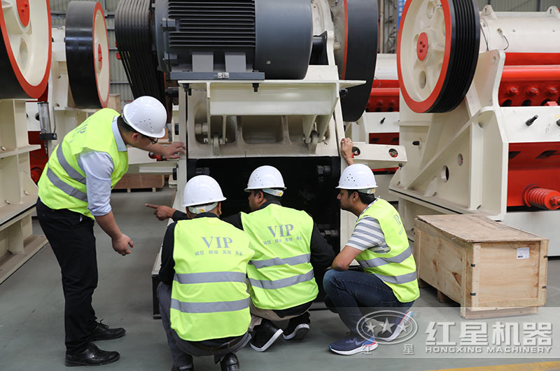 客戶(hù)親臨考察(有現(xiàn)貨) 客戶(hù)親臨考察(有現(xiàn)貨)