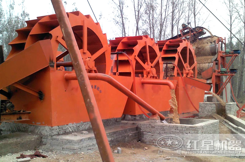 3臺洗沙機聯合作業，產量更高