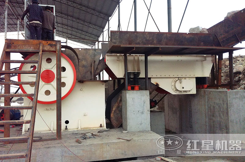 1200x1500鄂破機(jī)工作現(xiàn)場圖片 1200x1500鄂破機(jī)工作現(xiàn)場圖片