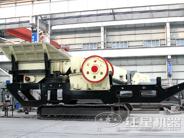 車頭牽著就跑的鄂破流動石子機