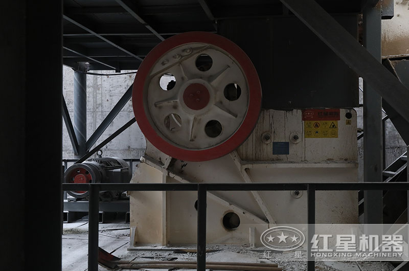 顎式破碎機 顎式破碎機